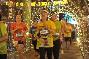 BIB: 3914, 4827
                            <button type="button" onclick="openModal(26274521)" class="btn btn-primary btn-sm float-right btn-popup" data-toggle="modal" data-target=".modal-high-quality">
                        <i class="fas fa-shopping-cart"></i> Add to Cart
                    </button>
                                            <button type="button" onclick="isThisMe(26274521, true)" class="btn btn-success btn-sm float-right btn-popup btn-isme hidden" data-toggle="tooltip" data-placement="bottom" title="นี่คือรูปของคุณใช่ไหม คลิกที่นี่เพื่อเอาเข้าอัลบั้ม">
                        <i class="fas fa-plus"></i> Add to album
                    </button>
                    <button type="button" onclick="isThisMe(26274521, false)" class="btn btn-warning btn-sm float-right btn-popup btn-isnotme hidden">
                        <i class="fas fa-ban"></i> Remove from album
                    </button>